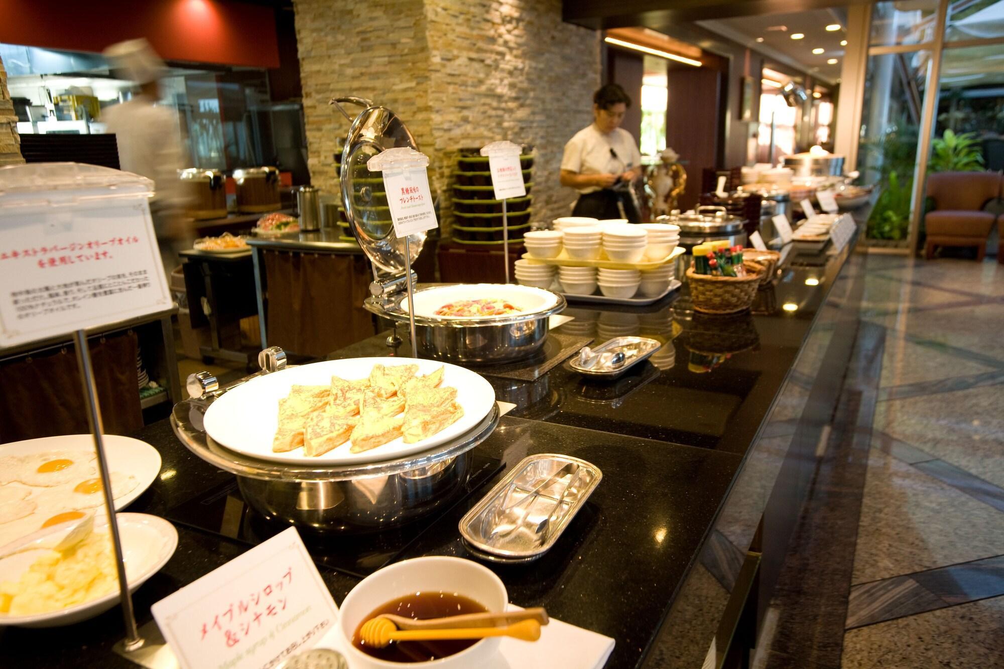 Okinawa Kariyushi Urban Resort Naha Luaran gambar